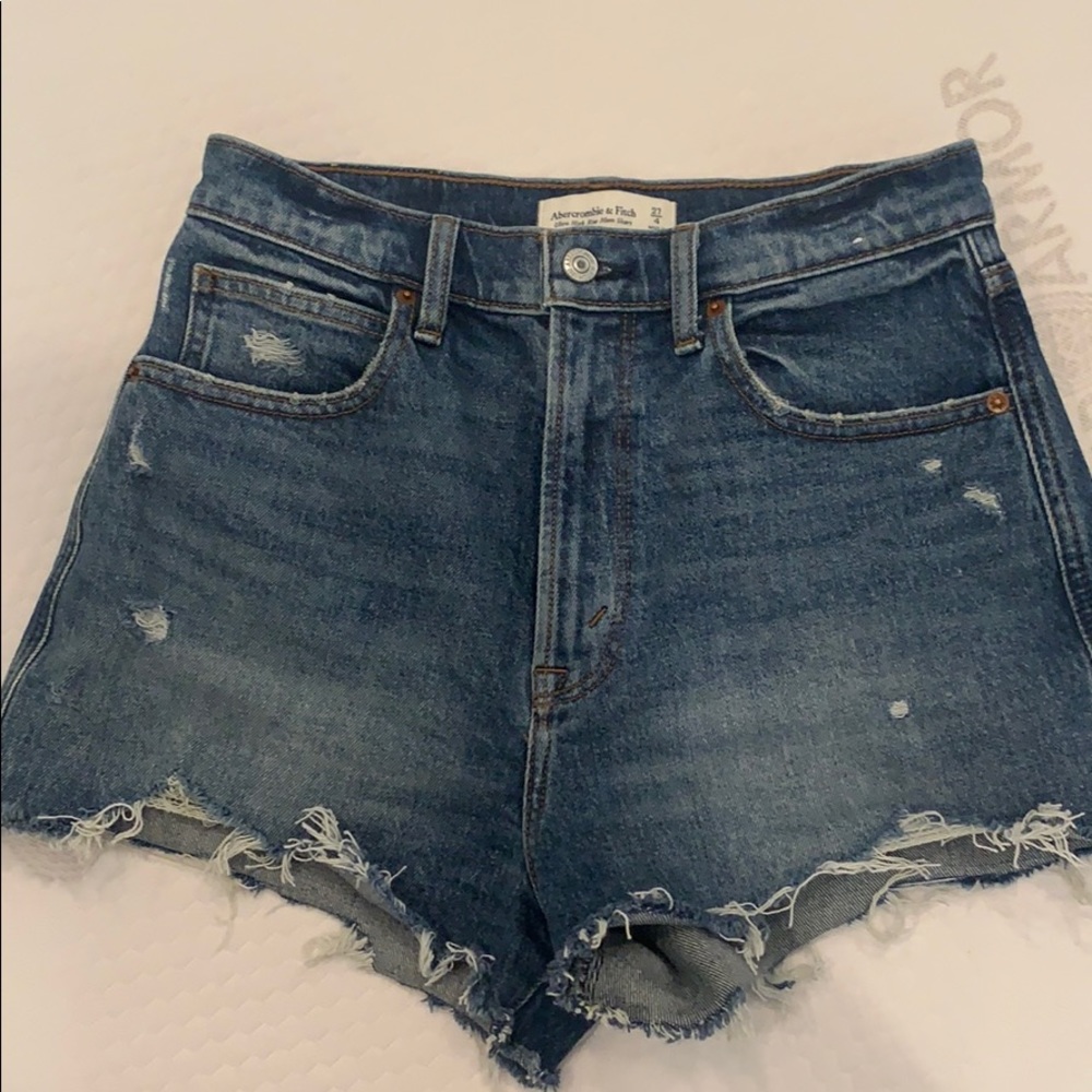 Abercrombie & Fitch Ultra High Rise Shorts